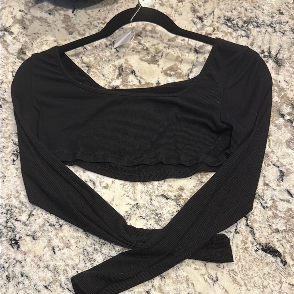 SHEIN Black Long Sleeve crop top